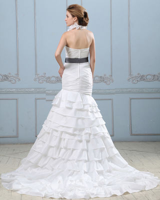 Sexy terbuka kembali berlapis gaun pengantin dengan sabuk, turun pinggang wanita gaun pengantin